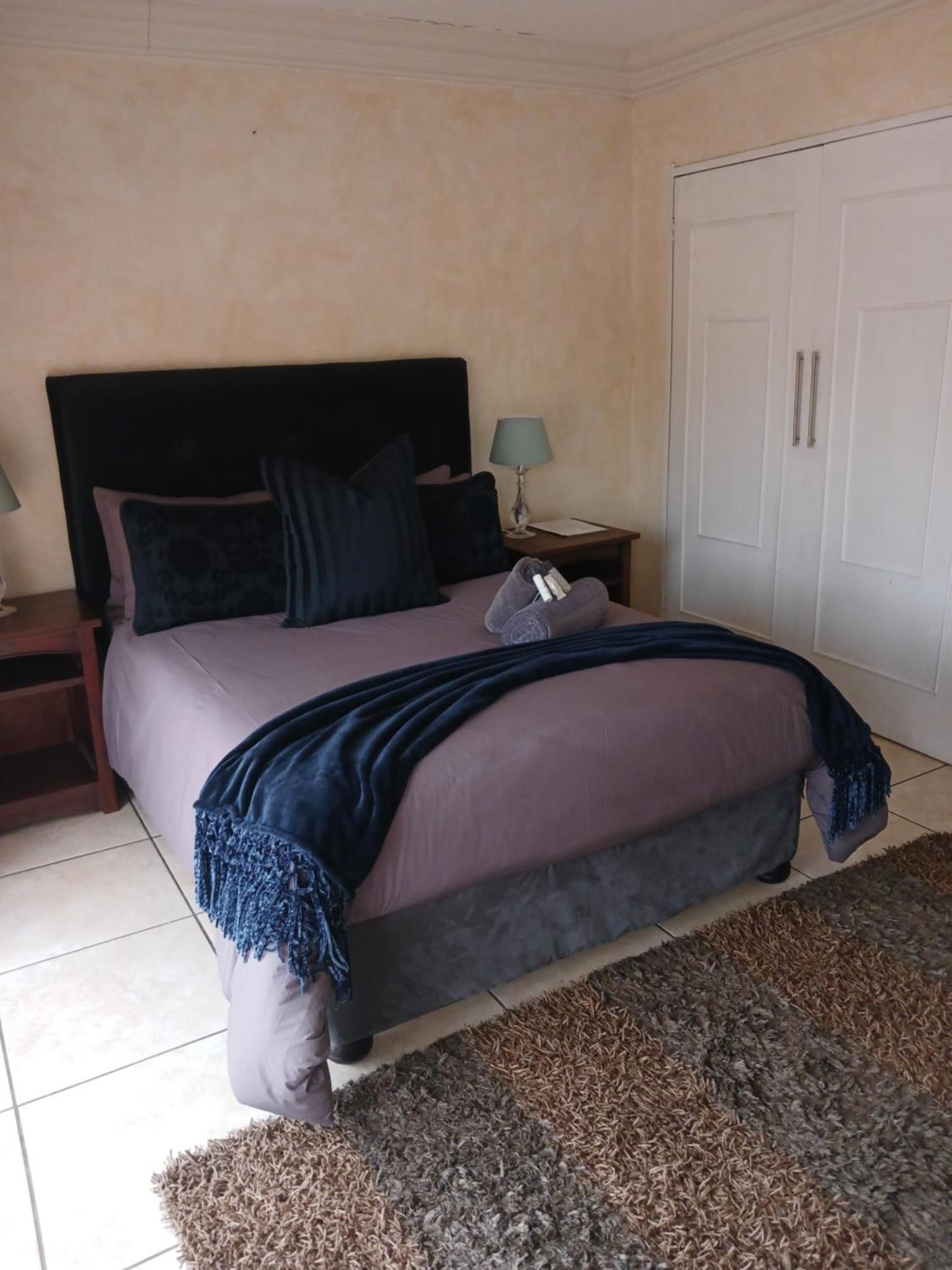 Blue Sparrow Guest House Middelburg  Exterior photo